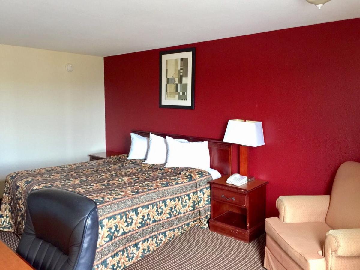 Courtesy Inn Del City Extérieur photo