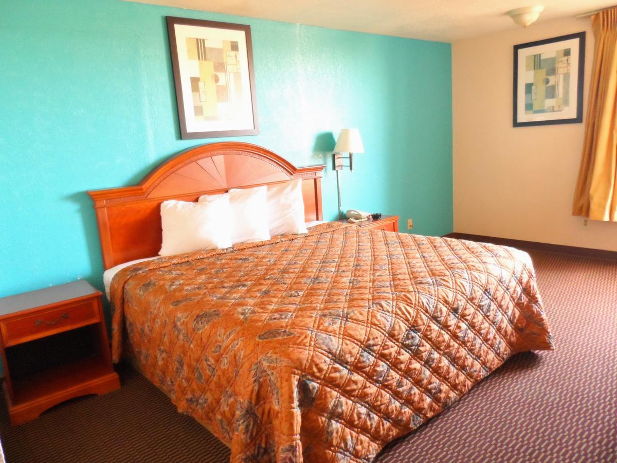 Courtesy Inn Del City Extérieur photo